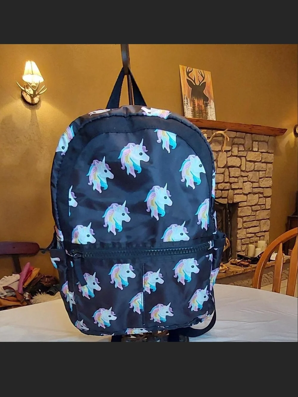 Girls Black unicorn backpack with rainbow-colored unicorns Excellent Condition